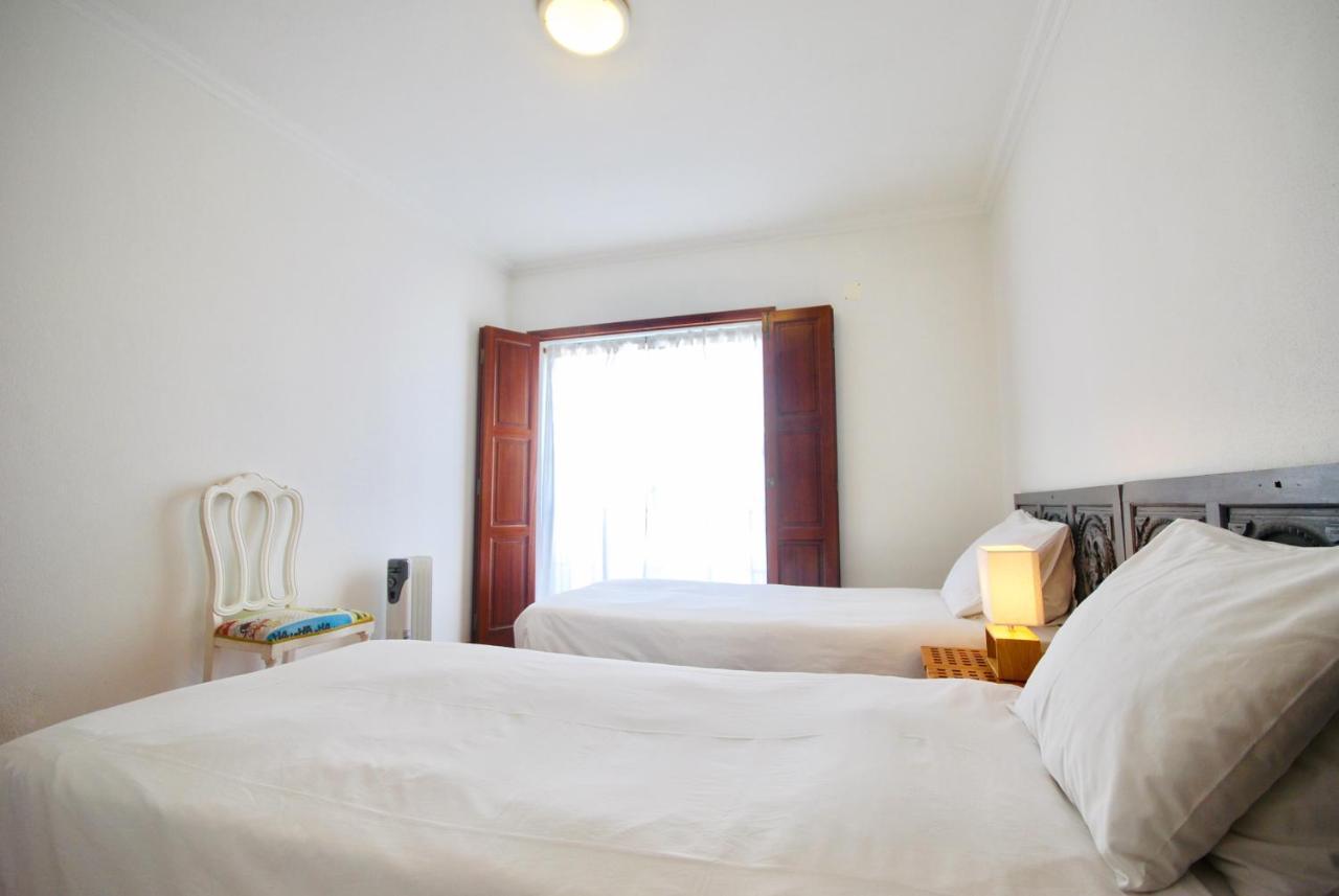 Catarina House - Baleal Beach, Balcony, Pool Ferrel  Exterior photo